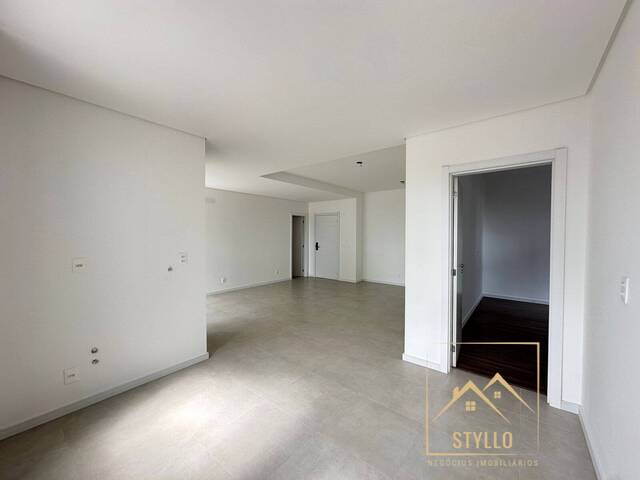 Apartamento para Venda em Florianópolis - 4