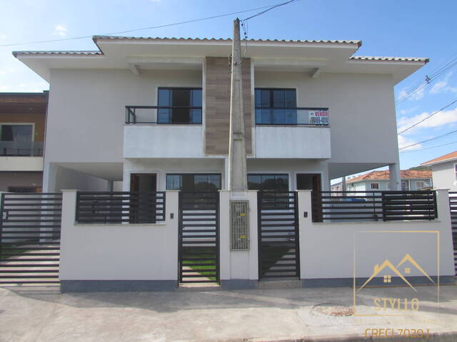 #976 - Sobrado para Venda em São José - SC - 2