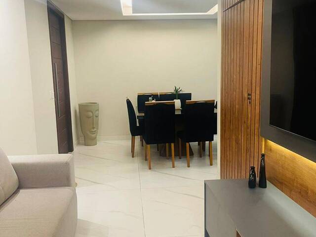 Casa para Venda em São José - 5