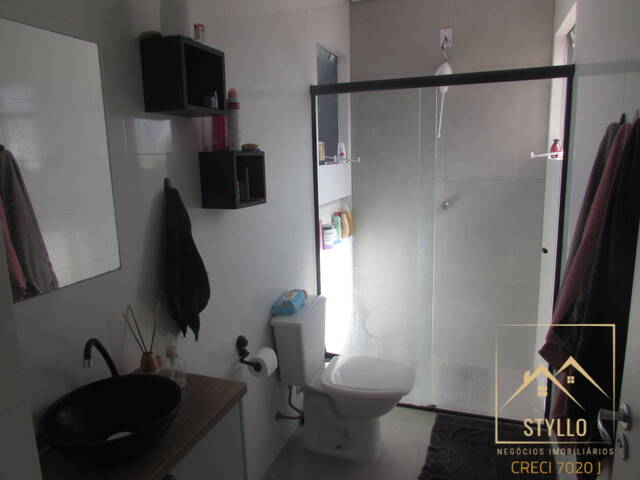 Sobrado para Venda em São José - 5