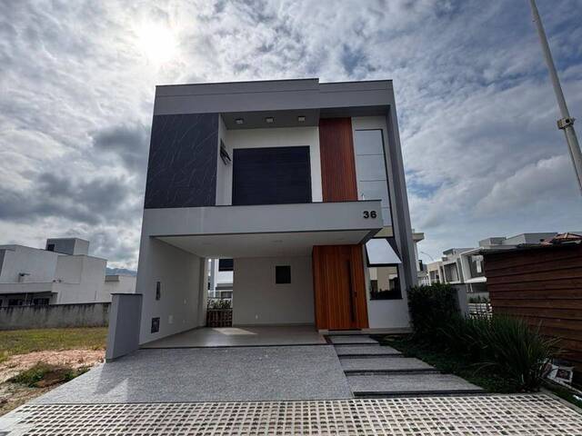 #1078 - Casa em condomínio para Venda em Biguaçu - SC - 3