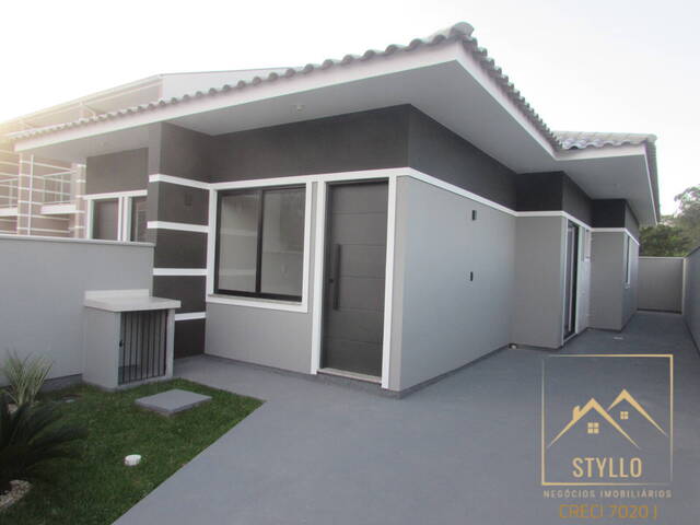 #1079 - Casa para Venda em São José - SC - 2