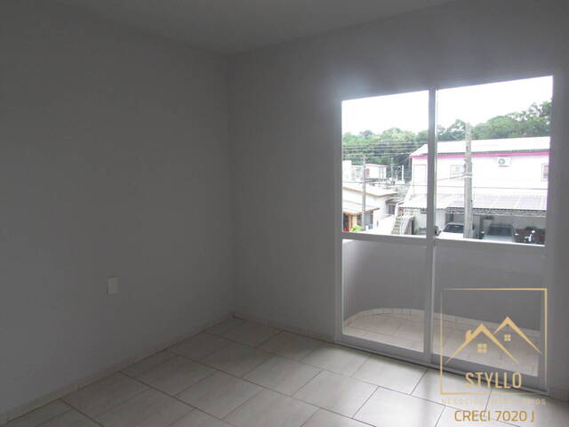 Sobrado para Venda em São José - 5