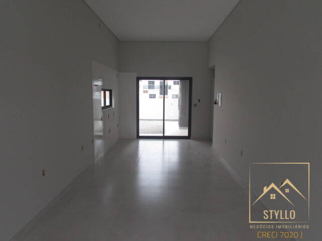 Casa para Venda em São José - 5