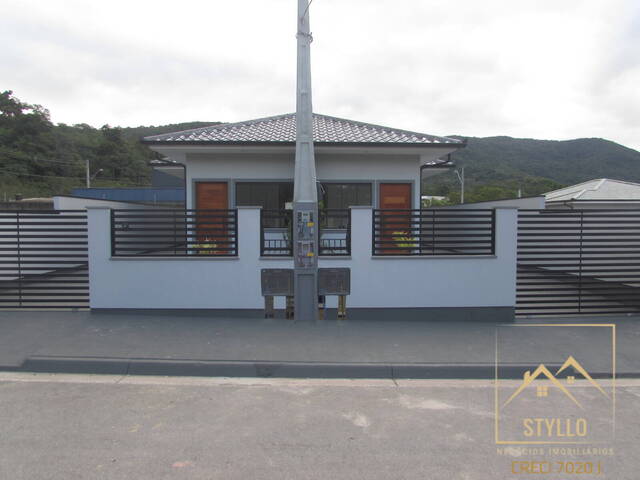 #1108 - Casa para Venda em São José - SC - 1