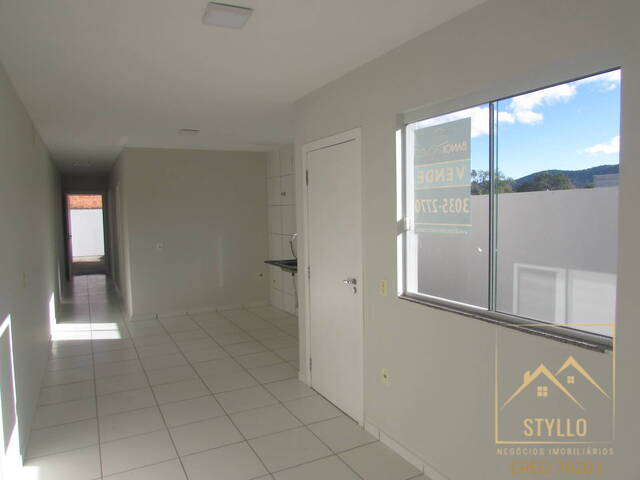#1131 - Casa para Venda em São José - SC - 3