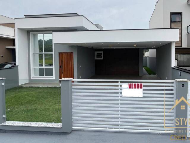 #1136 - Casa para Venda em São José - SC - 1