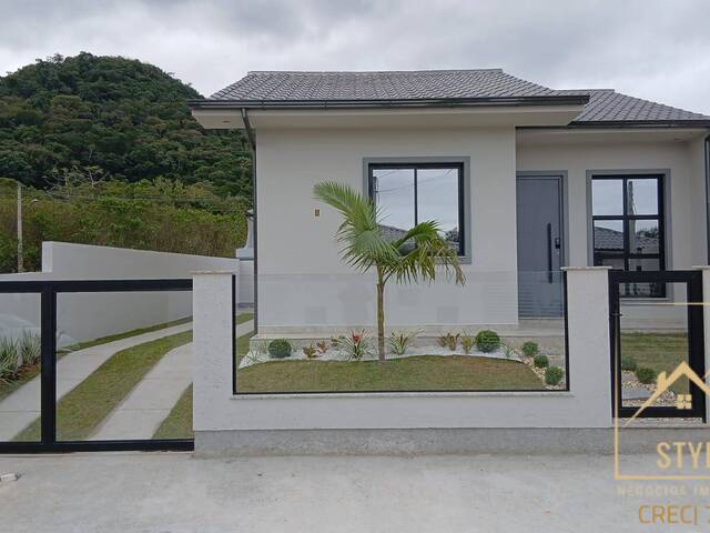 #1144 - Casa para Venda em São José - SC - 1