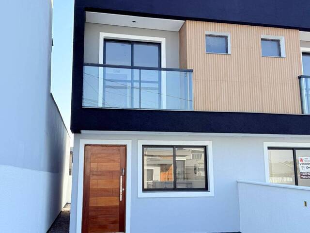 Sobrado para Venda em Palhoça - 3