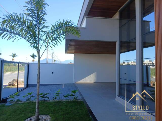 Casa para Venda em São José - 4