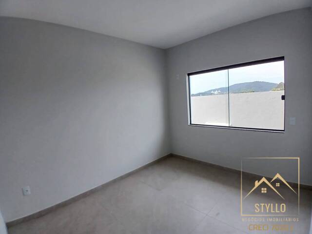 Casa para Venda em São José - 5