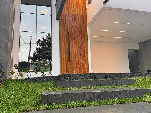 #1174 - Casa para Venda em São José - SC - 2