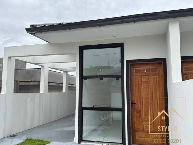 #1031 - Casa para Venda em São José - SC - 2