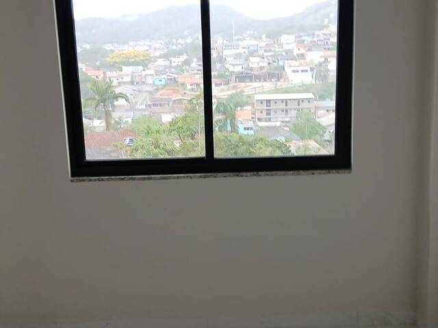 Sobrado para Venda em São José - 5