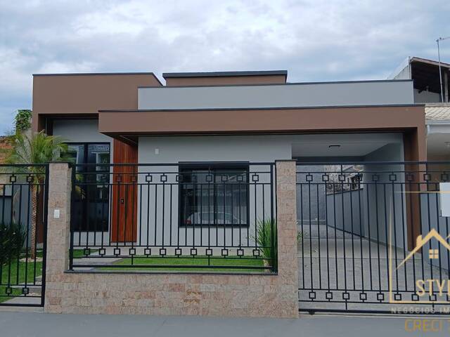 #1217 - Casa para Venda em São José - SC - 1