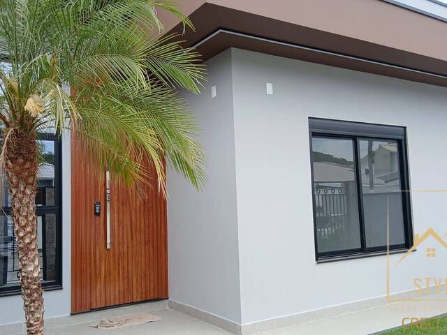 #1217 - Casa para Venda em São José - SC - 2