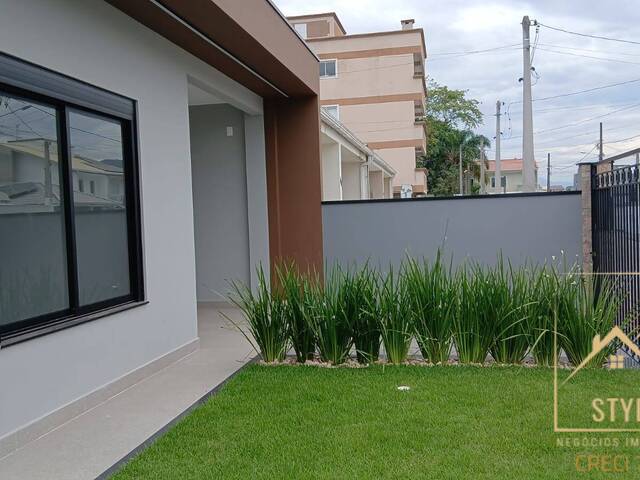 Casa para Venda em São José - 4