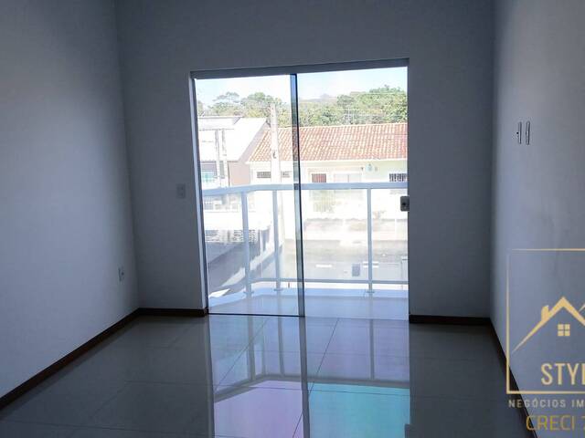 Sobrado para Venda em São José - 5