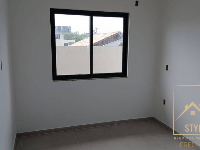 Sobrado para Venda em São José - 5