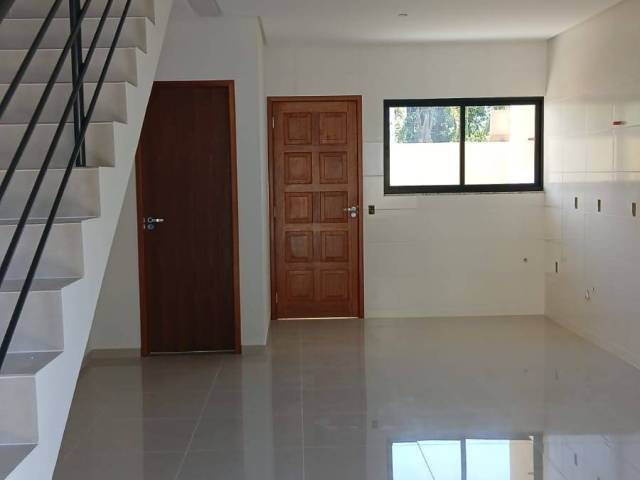 Sobrado para Venda em São José - 4