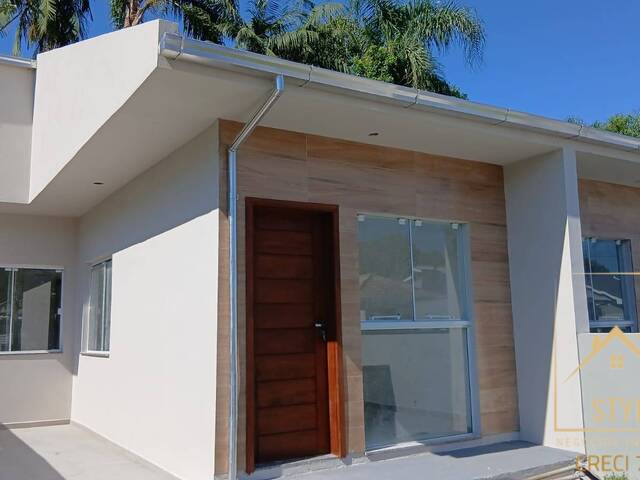 #1284 - Casa para Venda em São José - SC - 2