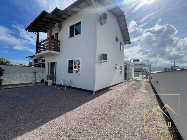 #1296 - Casa para Venda em Palhoça - SC - 2