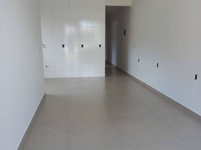 Casa para Venda em São José - 4