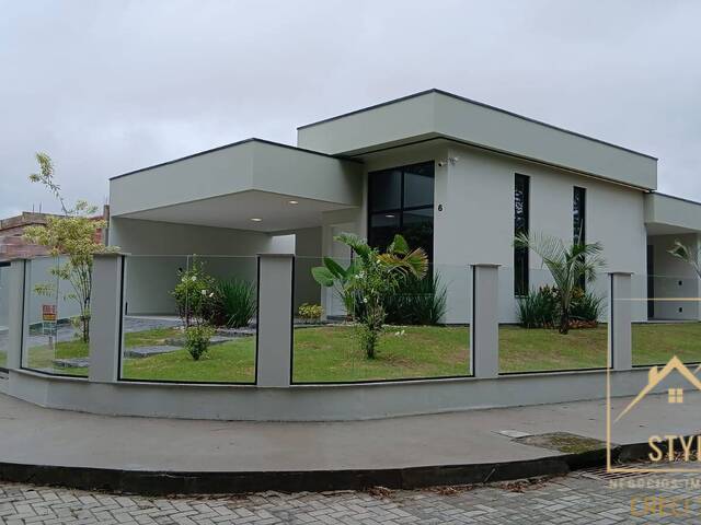 #1310 - Casa para Venda em São José - SC - 2