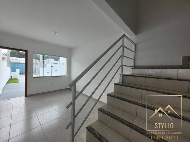 Sobrado para Venda em São José - 5