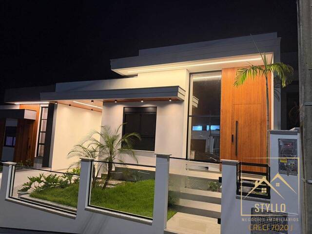 #1229 - Casa para Venda em São José - SC - 2