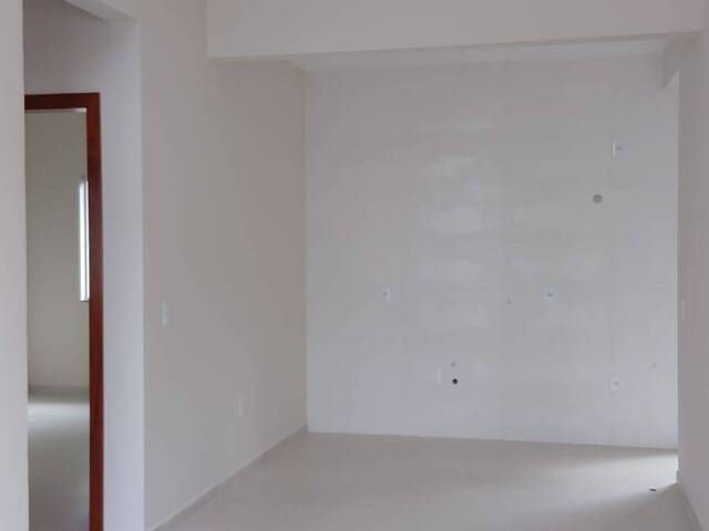 Casa para Venda em São José - 4