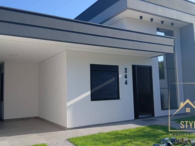 Casa para Venda em São José - 2