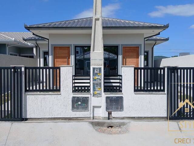 #1237 - Casa para Venda em São José - SC - 1