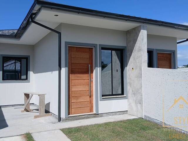 #1237 - Casa para Venda em São José - SC - 2