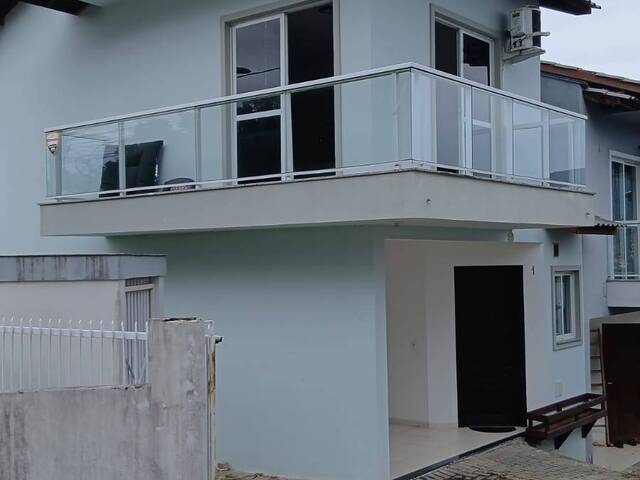 #1330 - Casa para Venda em São José - SC - 3