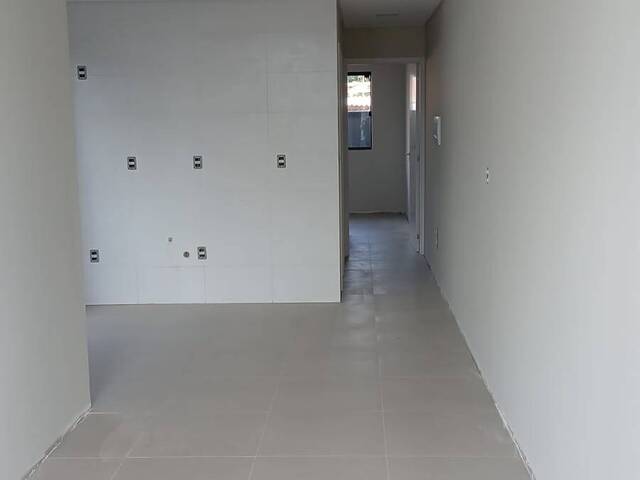 Casa para Venda em São José - 4
