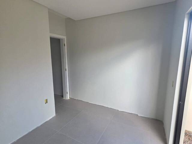 Casa para Venda em São José - 4