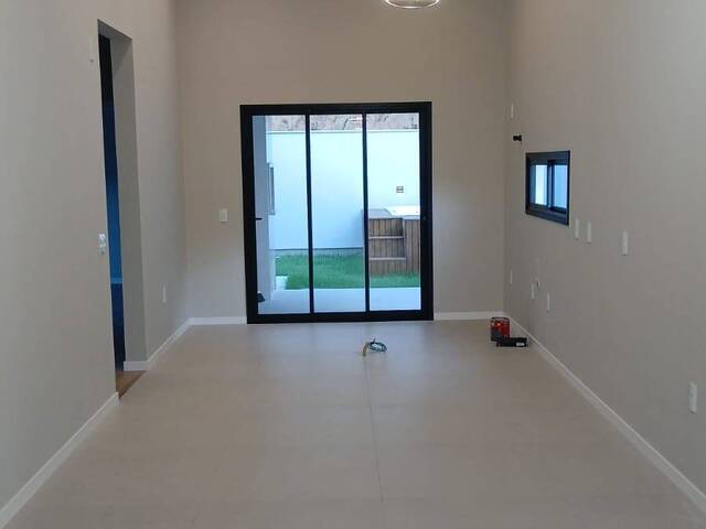 Casa para Venda em São José - 5