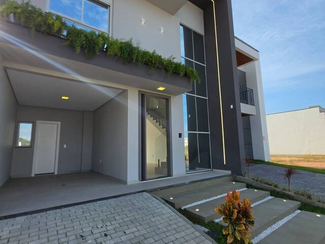 #1125 - Casa em condomínio para Venda em Biguaçu - SC - 2