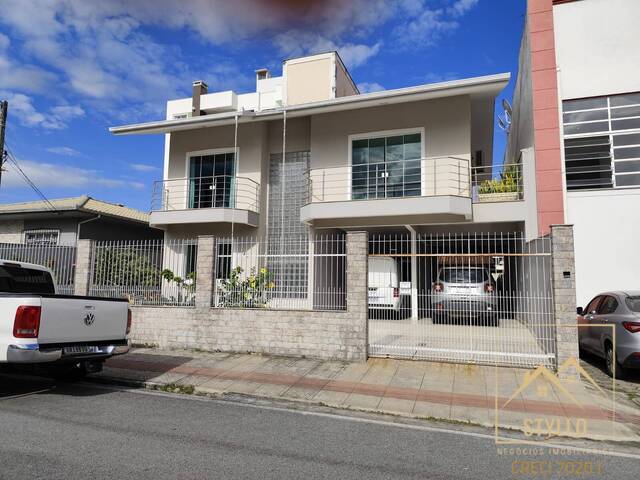 #1342 - Casa para Venda em São José - SC - 1