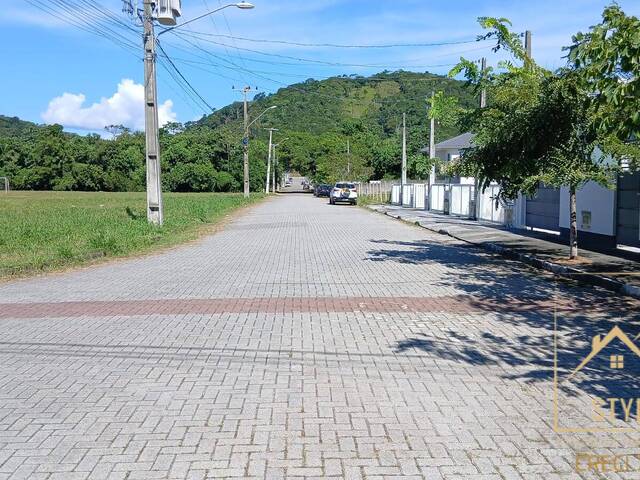 Terreno para Venda em São José - 4