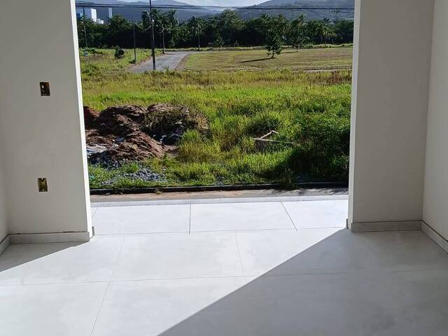 Sobrado para Venda em São José - 5