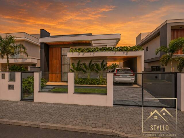 #1372 - Casa para Venda em São José - SC - 2