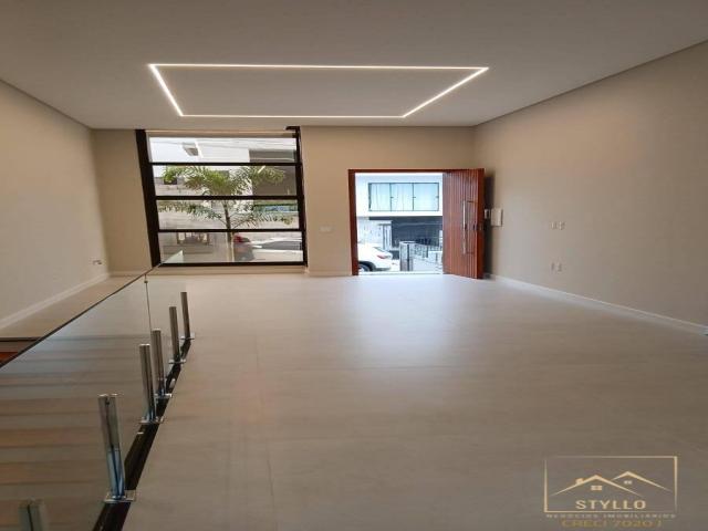 Casa para Venda em São José - 3