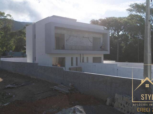 #1381 - Sobrado para Venda em Palhoça - SC - 2