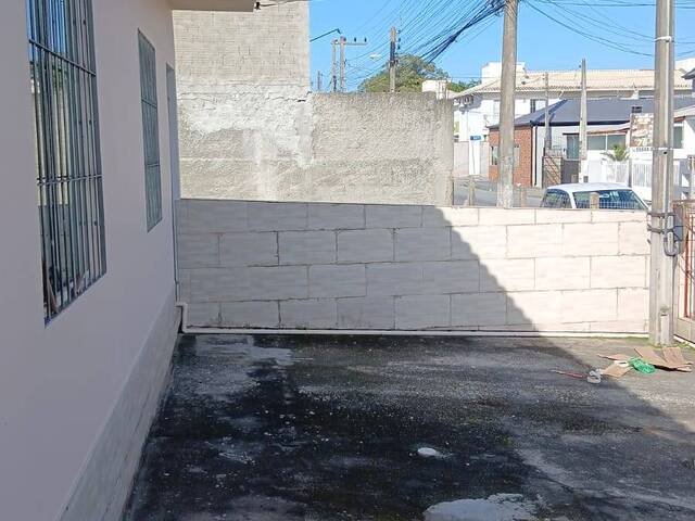 Casa para Venda em São José - 4