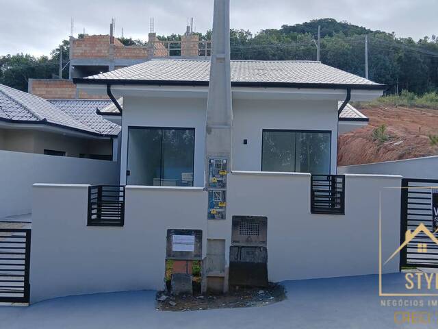 #1401 - Casa para Venda em São José - SC - 1