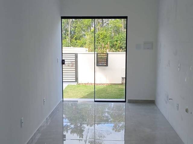 Casa para Venda em São José - 5