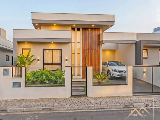 #1418 - Casa para Venda em São José - SC - 2