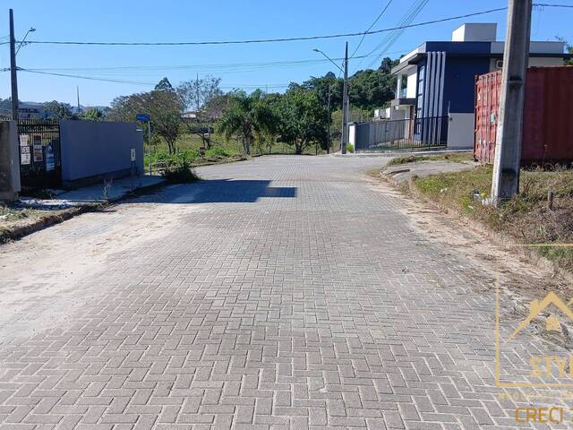 Terreno para Venda em São José - 4